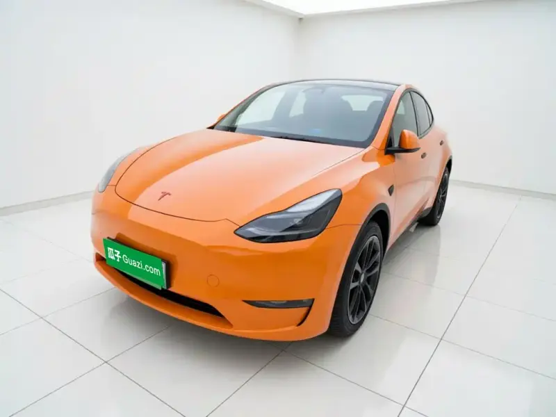 Tesla Model Y, 2023