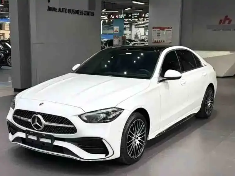 Mercedes-Benz C-Class, 2024