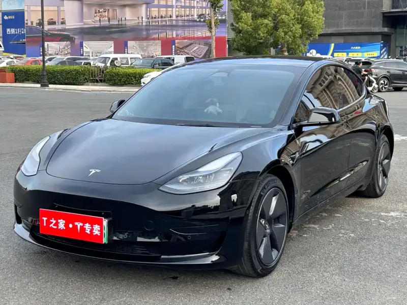Tesla Model 3, 2023