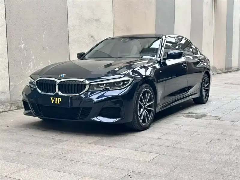 BMW 3 Series, 2022