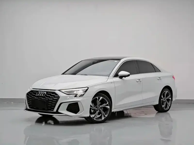 Audi A3, 2023 — фото 1