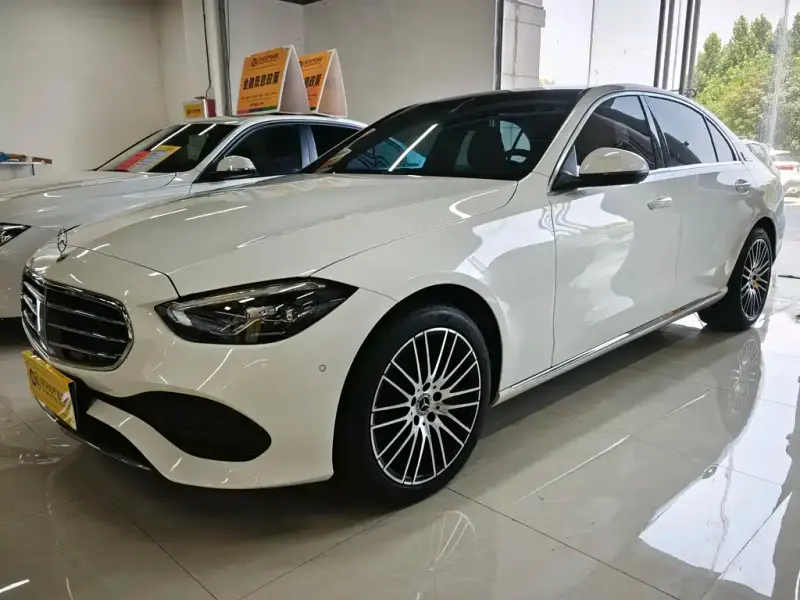 Mercedes-Benz C-Class, 2022