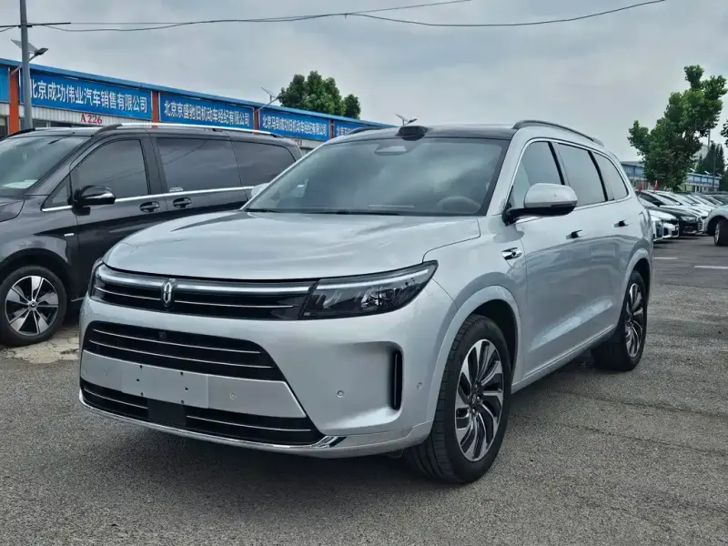 AITO M7, 2024
