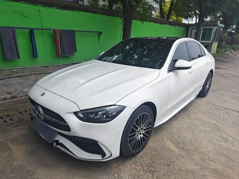 Mercedes-Benz C-Class, 2024