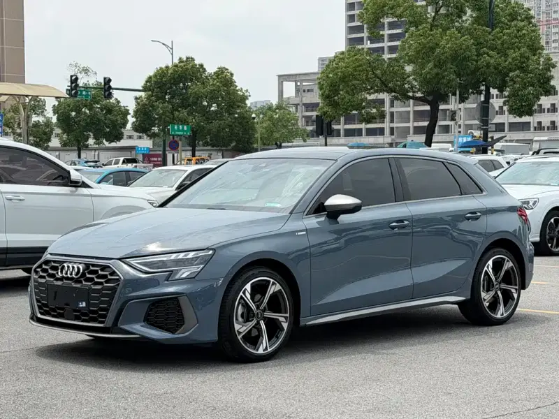 Audi A3, 2023 — фото 1