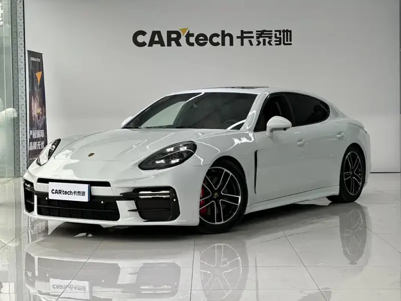 Porsche Panamera, 2013