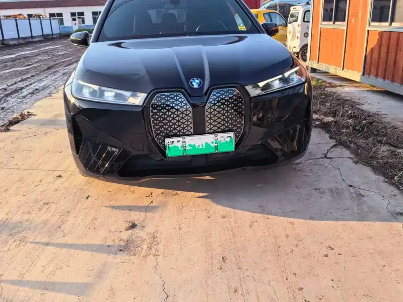 BMW iX, 2023