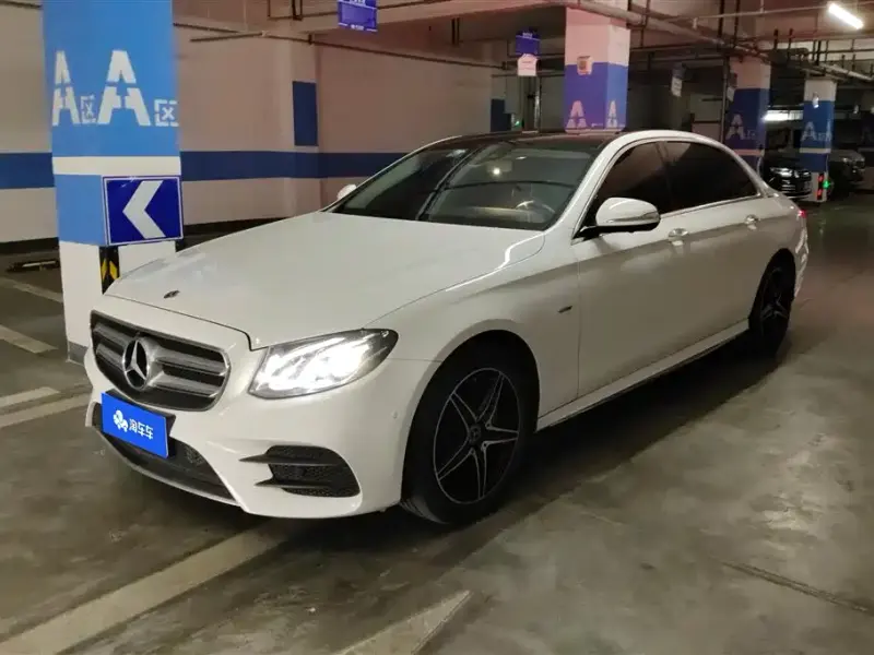 Mercedes-Benz E-Class, 2020 — фото 1