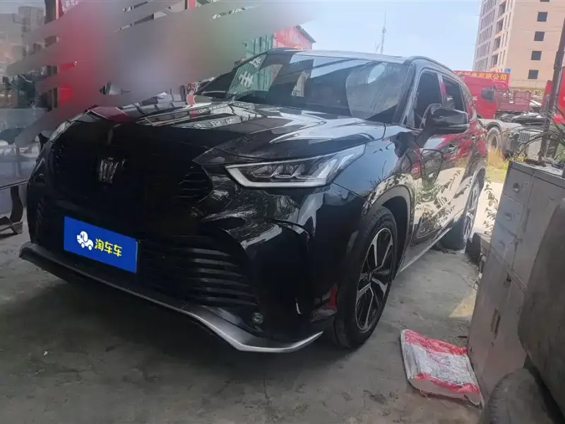 Toyota Crown Kluger, 2021