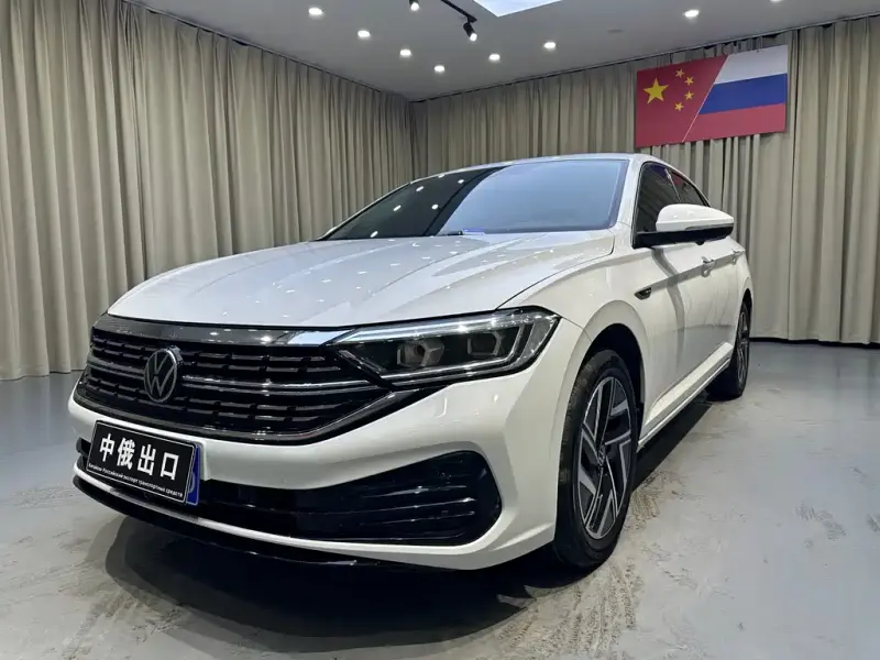 Volkswagen Sagitar, 2022