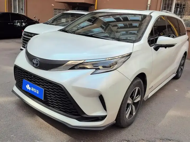 Toyota Granvia, 2023