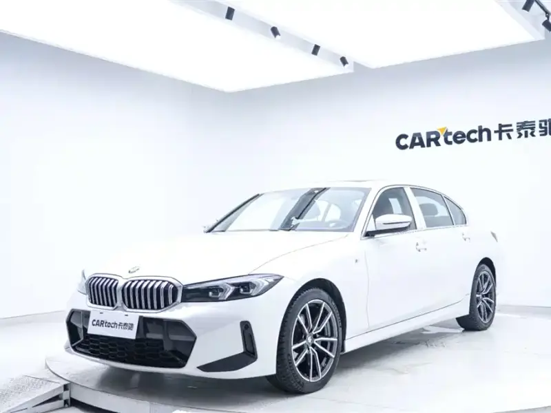 BMW 3 Series, 2023