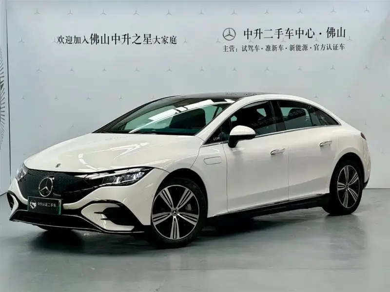 Mercedes-Benz EQE, 2025
