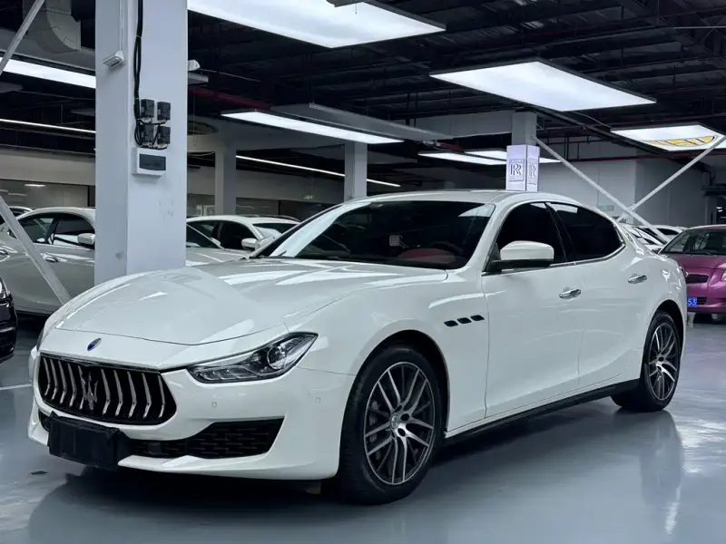 Maserati Ghibli, 2021