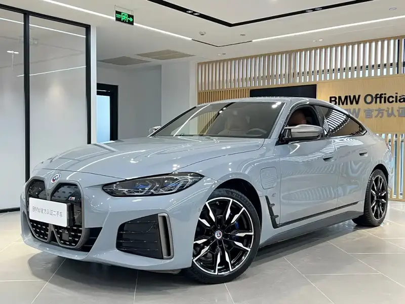 BMW i4, 2023
