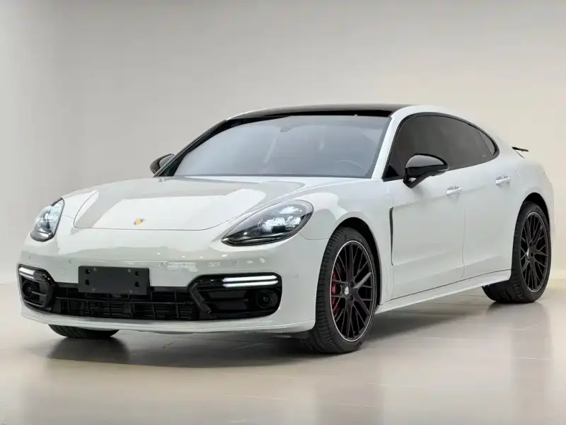 Porsche Panamera, 2019
