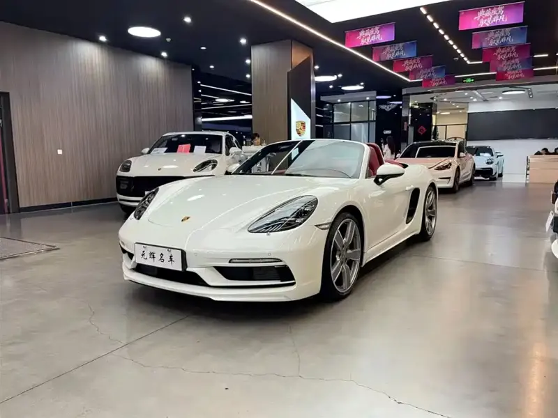 Porsche 718, 2023