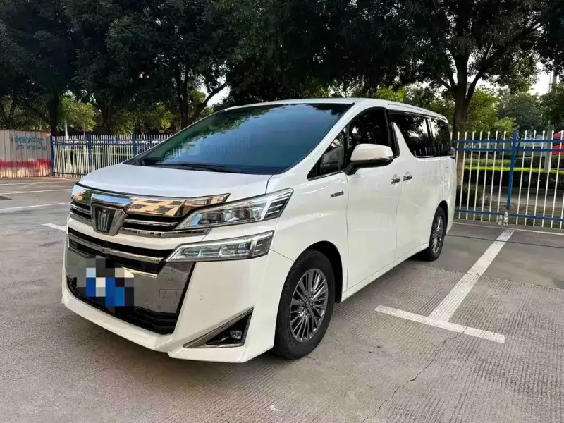Toyota Vellfire, 2022