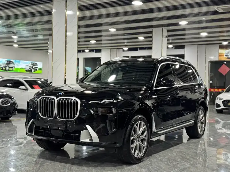 BMW X7, 2024