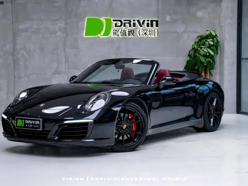 Porsche 911, 2016