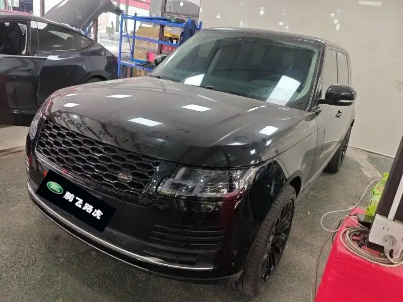 Land Rover Range Rover, 2019 — фото 1
