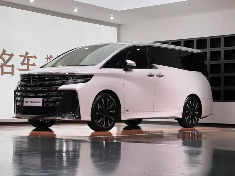 Toyota Vellfire, 2024