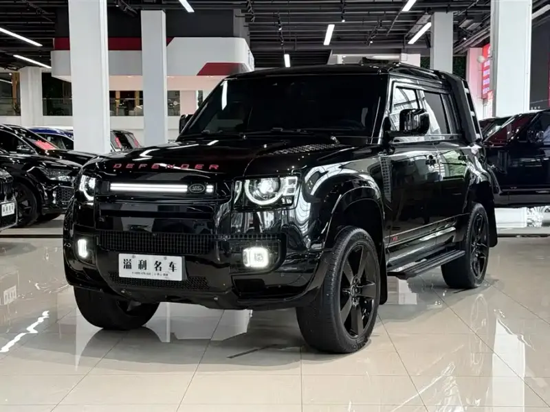 Land Rover Defender, 2024