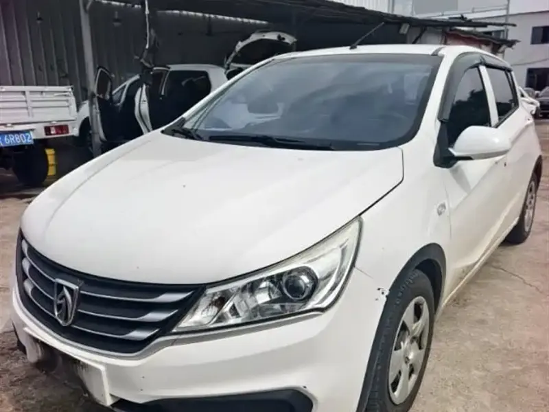 Baojun 310, 2017
