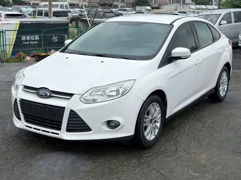 Ford Focus, 2014 — фото 1