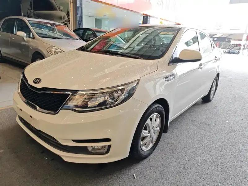 Kia K2, 2015