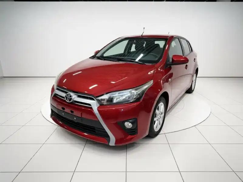 Toyota Yaris L, 2015