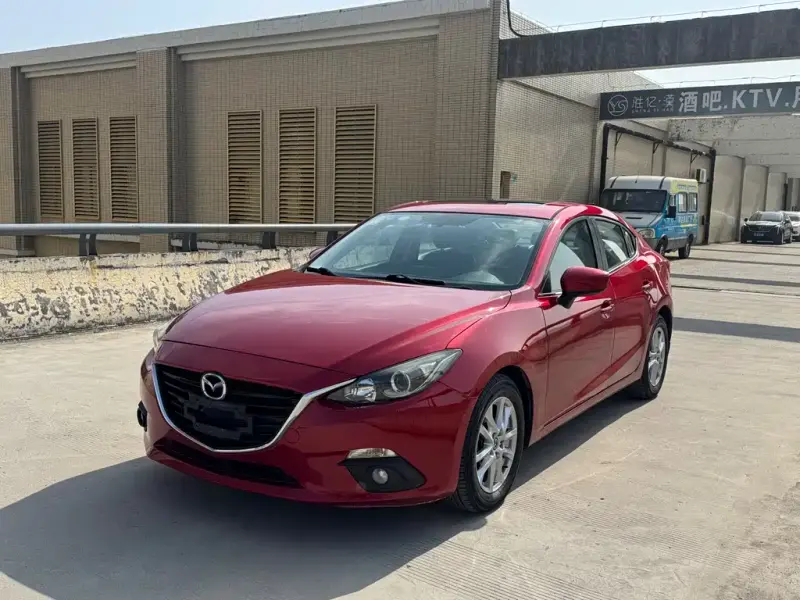 Mazda 3 Axela, 2016