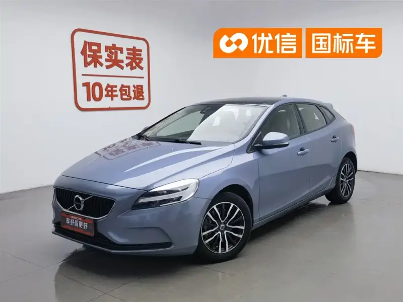 Volvo V40, 2017