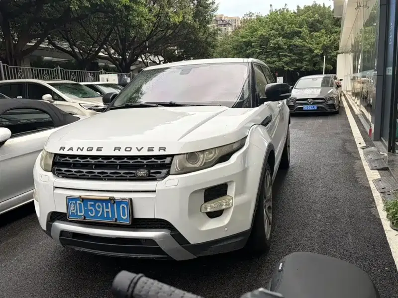 Land Rover Evoque (Import), 2013