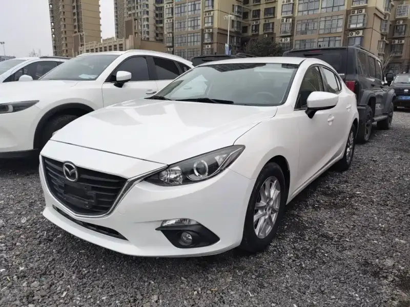 Mazda 3 Axela, 2016