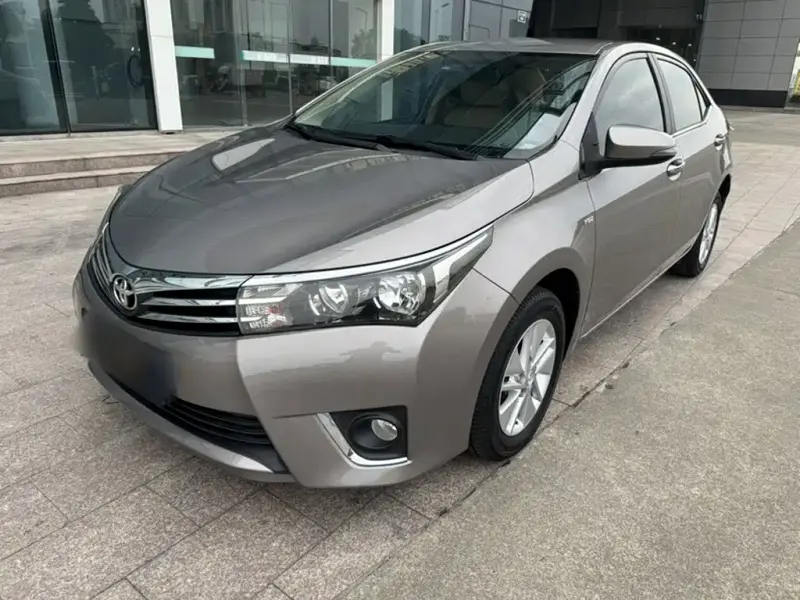 Toyota Corolla, 2015 — фото 1