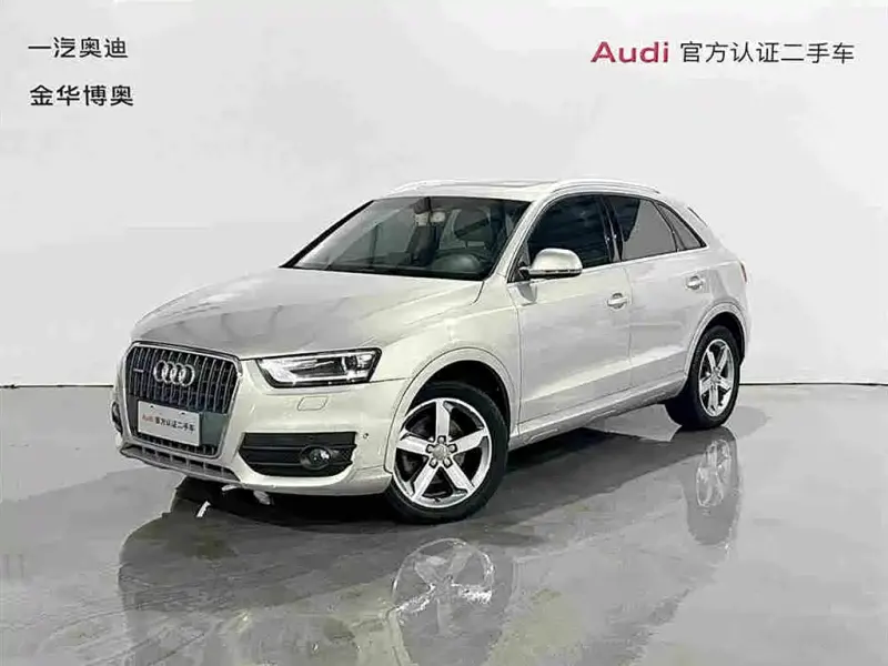 Audi Q3, 2013 — фото 1