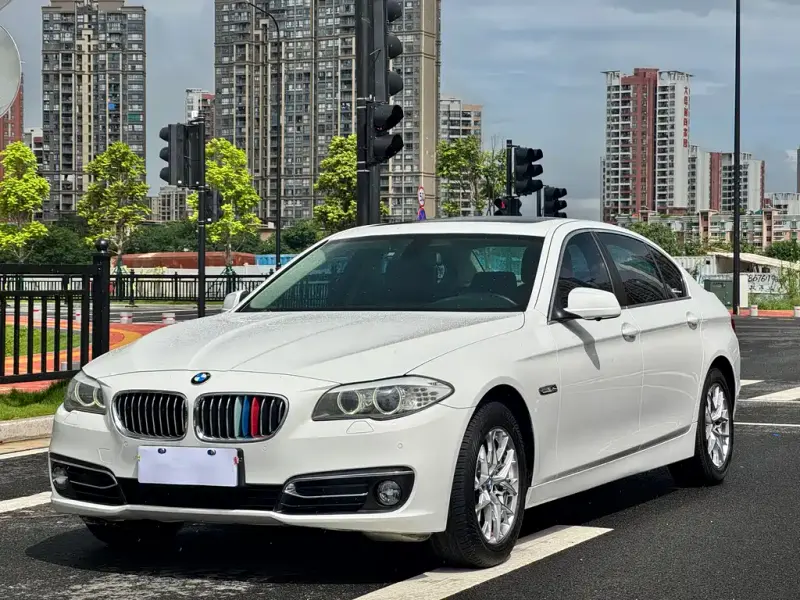 BMW 5 Series, 2012