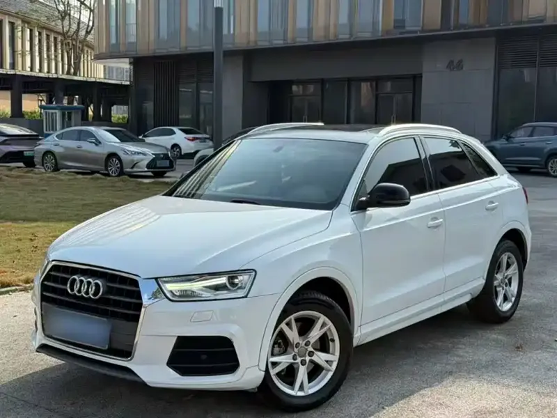 Audi Q3, 2016 — фото 1