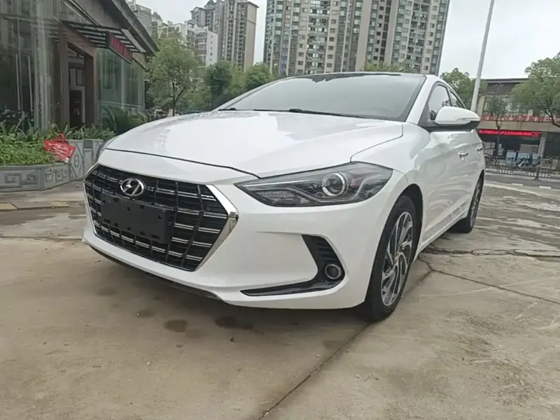 Hyundai Elantra, 2020