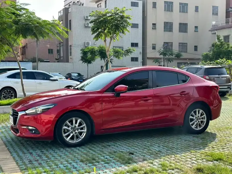 Mazda 3 Axela, 2018