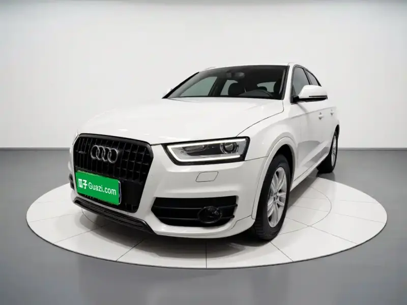 Audi Q3, 2014 — фото 1