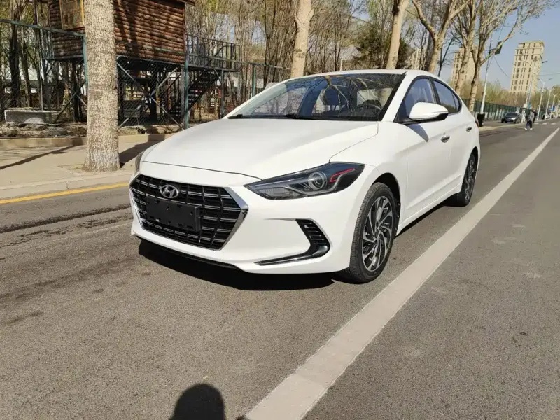 Hyundai Elantra, 2020
