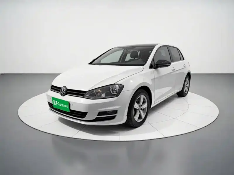 Volkswagen Golf, 2017 — фото 1