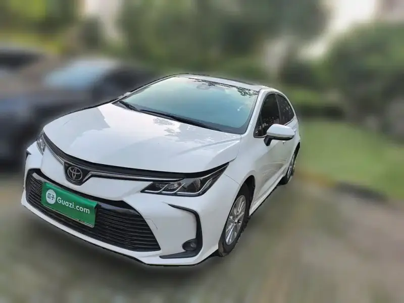 Toyota Corolla, 2019 — фото 1