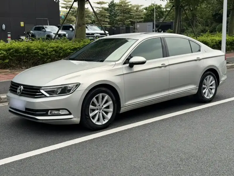 Volkswagen Magotan, 2016 — фото 1