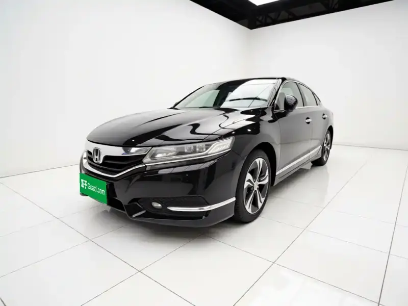 Honda Spirior, 2015 — фото 1