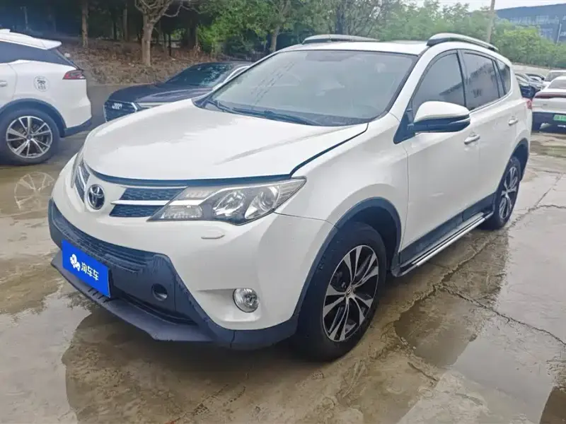Toyota RAV4, 2016 — фото 1