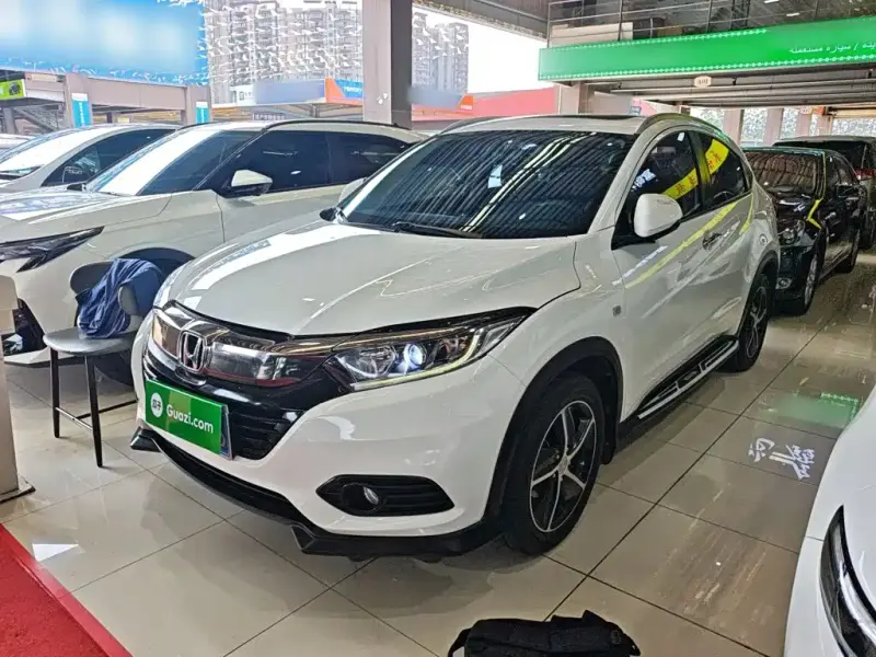 Honda Vezel, 2020 — фото 1