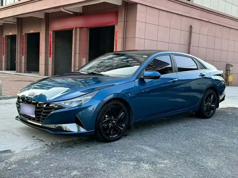 Hyundai Elantra, 2021